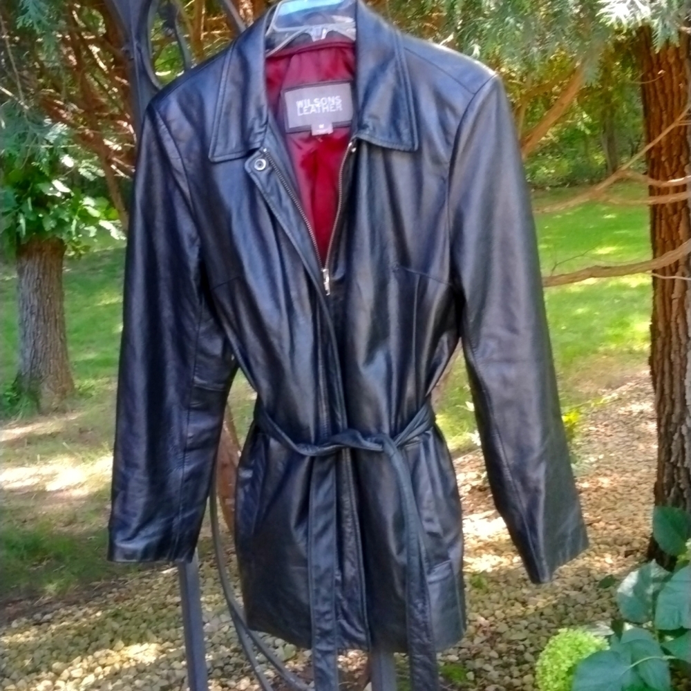Vintage Womens Wilson’s beautiful Oversized Leather jacket. size medium